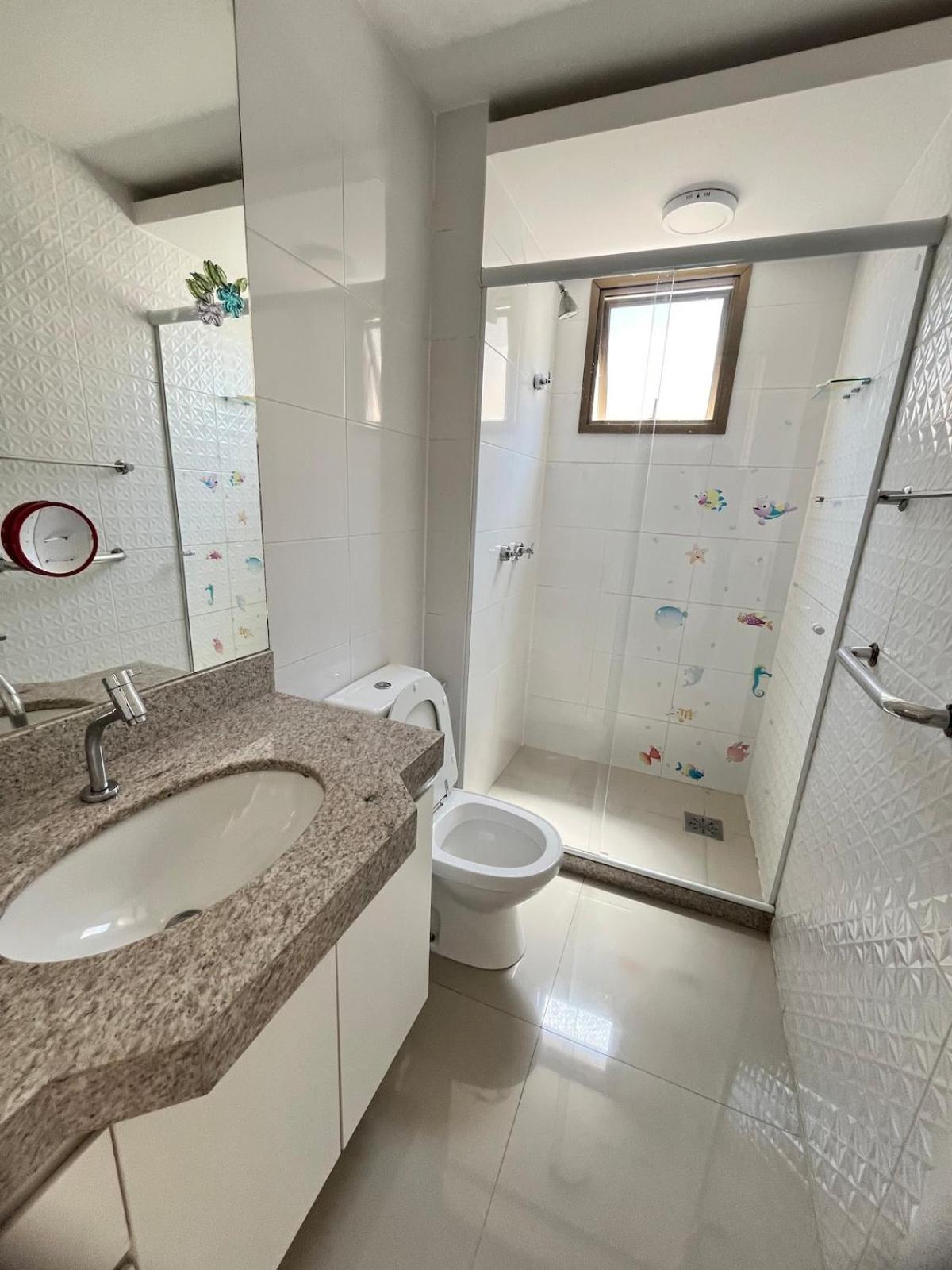 - 4 Quartos E 2 Com Ar Quiosque 16 * Guarapari